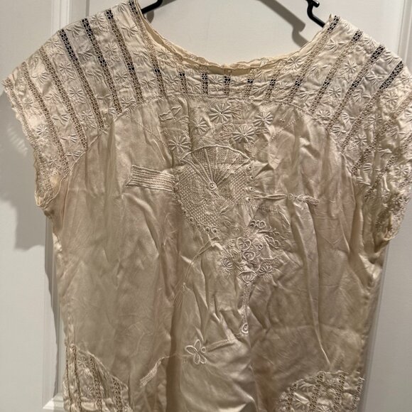 Silk Shirt - Picture 1 of 4